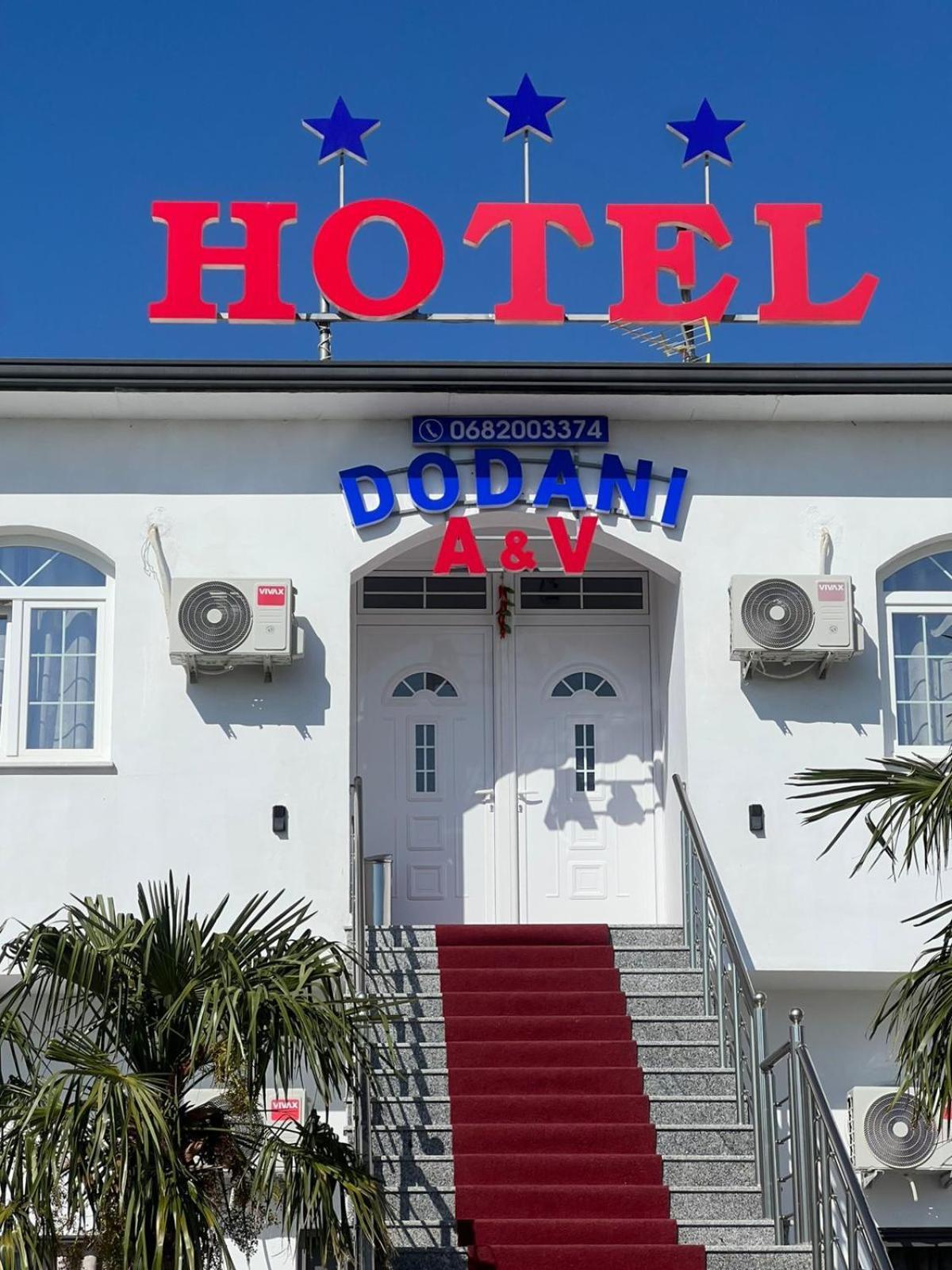 Hotel A & V Dodani 3*